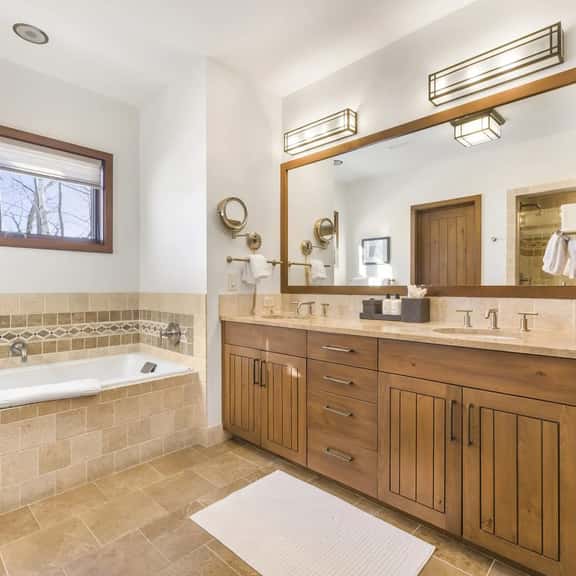 Timbers at Granite Ridge 3098 - Image 1