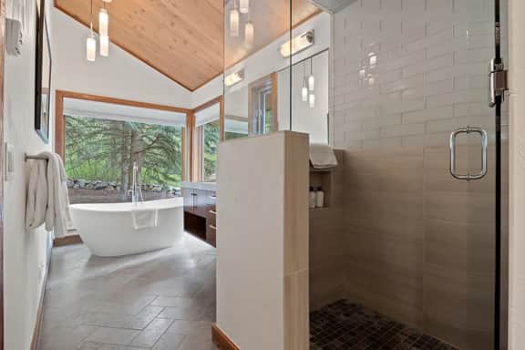 Wildflower House - Image 5