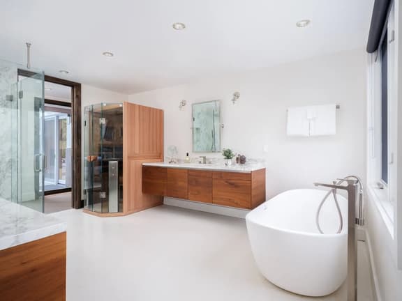 Montreux House - Image 1