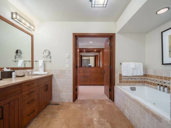 Timbers at Granite Ridge 3100 - Image 1